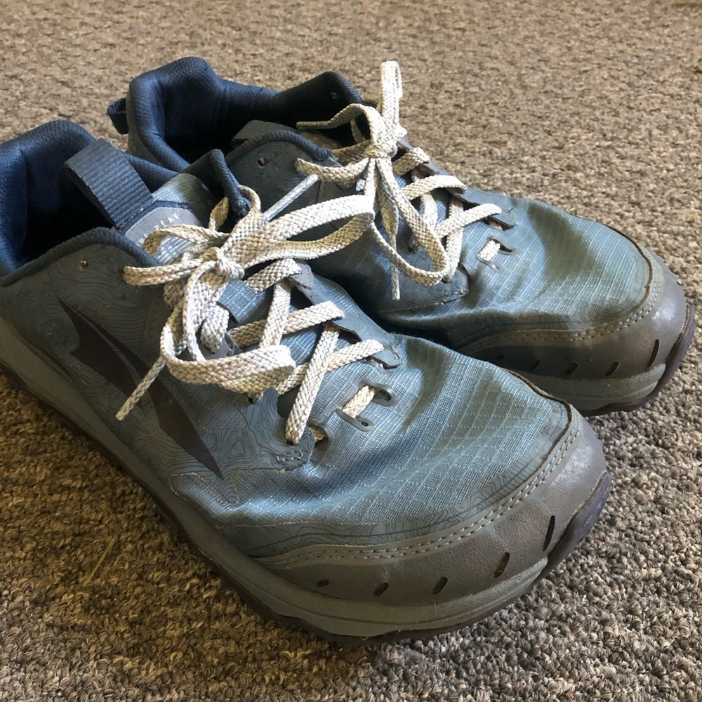 Altra Lone Peak 6